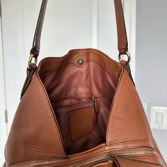 Coach Tan Leather Shoulder Bag - Picture 4 of 6